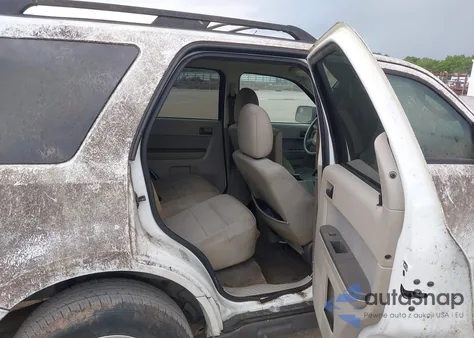 2011 Ford Escape Xlt from USA, damaged, VIN 1FMCU0D71BKC12997